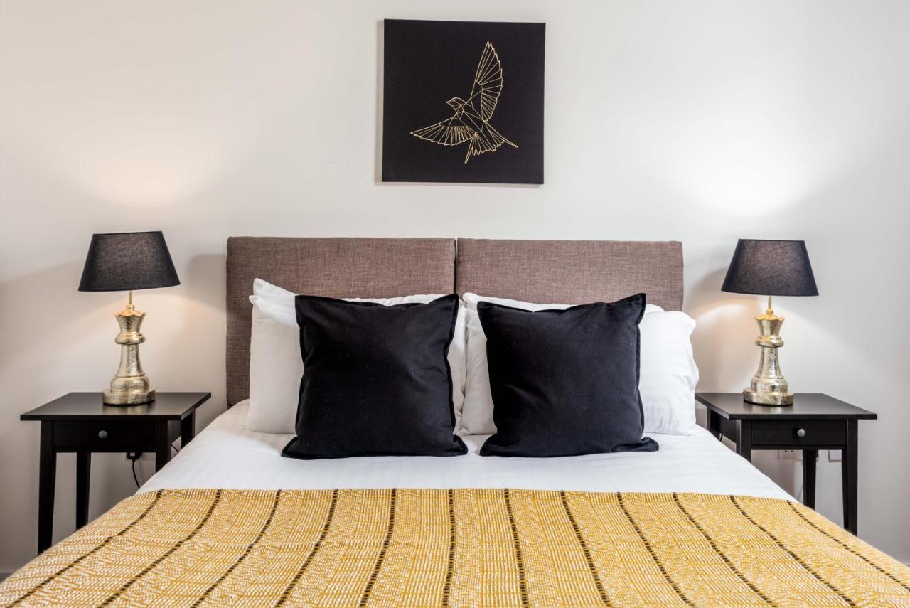 Walker Suite No53 - Donnini Apartments Kilmarnock Zewnętrze zdjęcie